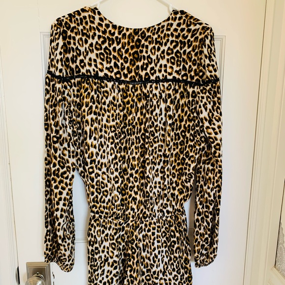 Faithful The Brand Animal Print Romper Size Medium NWOT - Picture 7 of 11